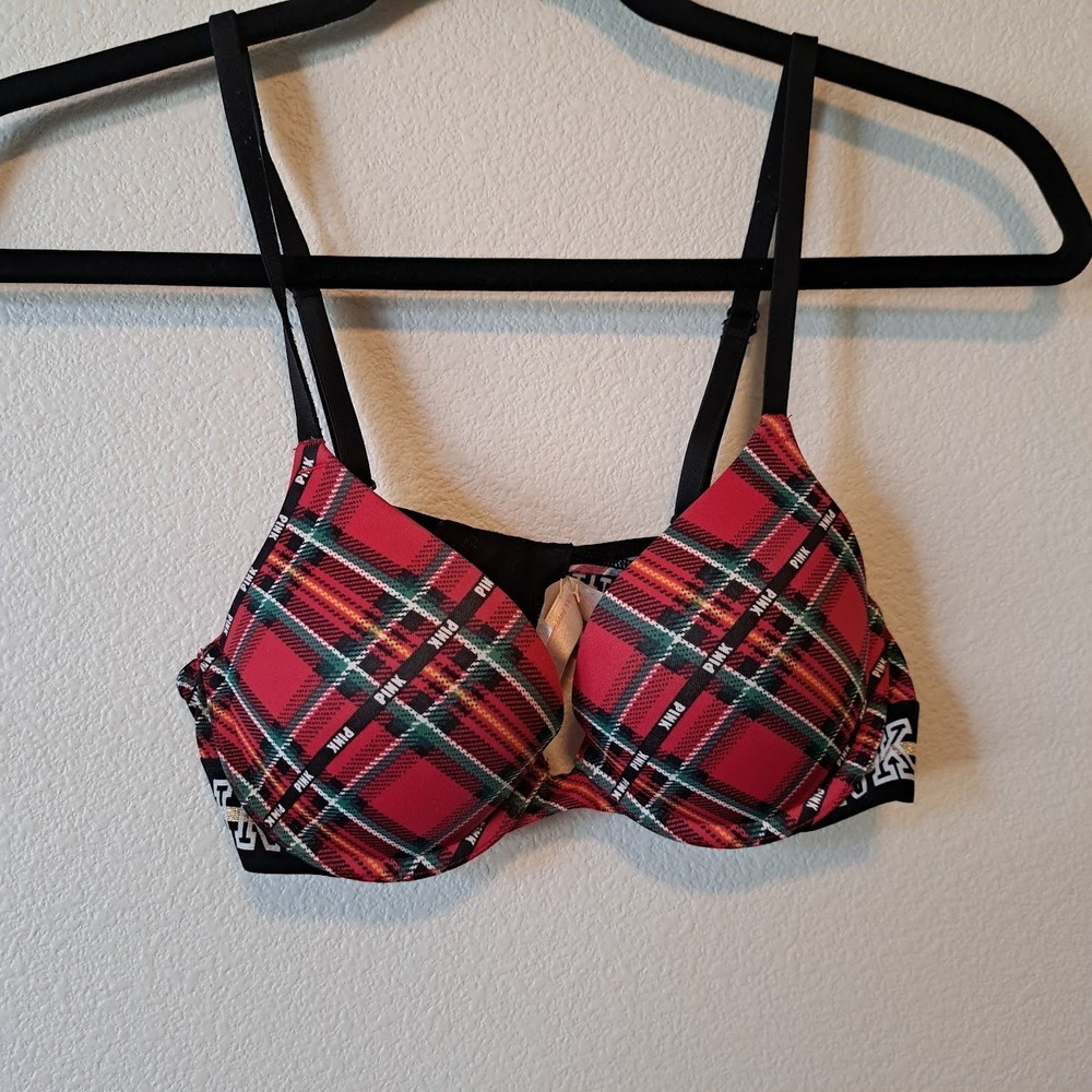Victoria's Secret PINK Wear Everywhere Push-Up Bra 32B Red Plaid Holiday Logo